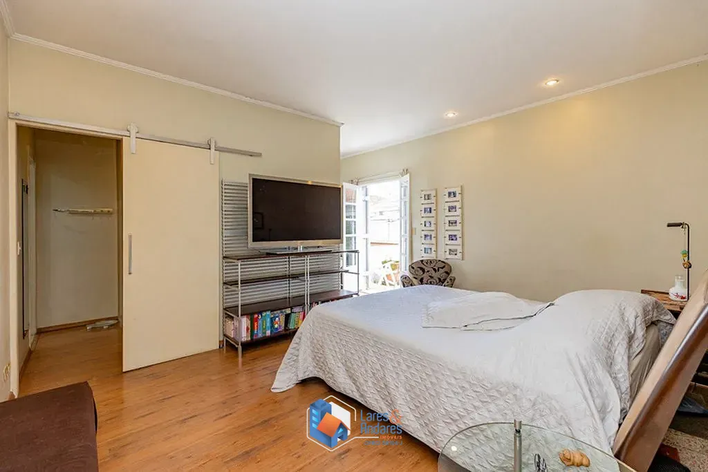 Casa, 4 quartos, 260 m² - Foto 8