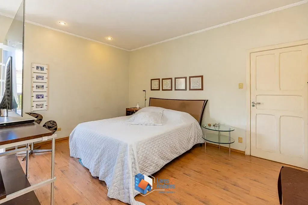 Casa, 4 quartos, 260 m² - Foto 10