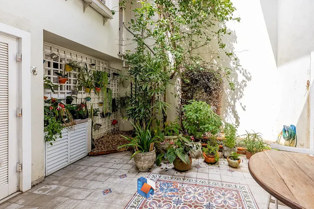 Casa, 4 quartos, 260 m² - Foto 19