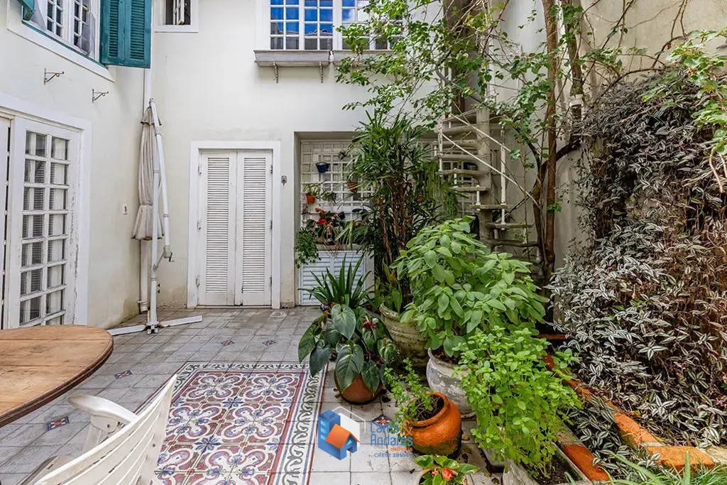 Casa, 4 quartos, 260 m² - Foto 20