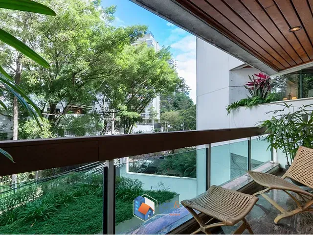 Apartamento 4 quartos e 6 banheiros, à venda, no bairro Real Parque em São Paulo