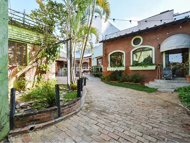 Casa 1 quarto e 5 banheiros, à venda, no bairro Ipiranga em São Paulo