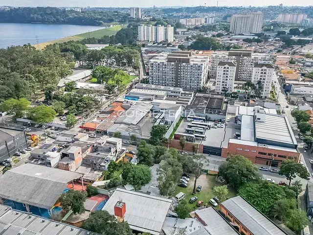 Casa 6 quartos e 4 banheiros, à venda, no bairro Socorro em São Paulo