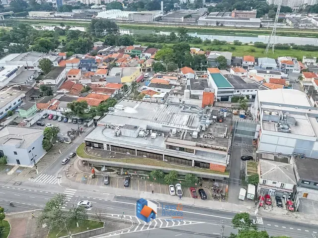 Casa 6 quartos e 4 banheiros, à venda, no bairro Socorro em São Paulo