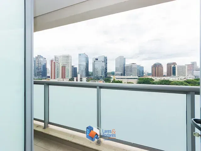 Sala à venda, no bairro Santo Amaro em São Paulo