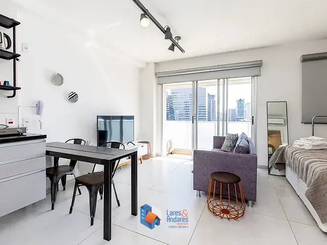 Studio 1 quarto e 1 banheiro, à venda, no bairro Chácara Santo Antônio (Zona Sul) em São Paulo