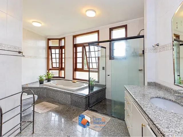Casa 5 quartos e 7 banheiros, à venda, no bairro Morumbi em São Paulo
