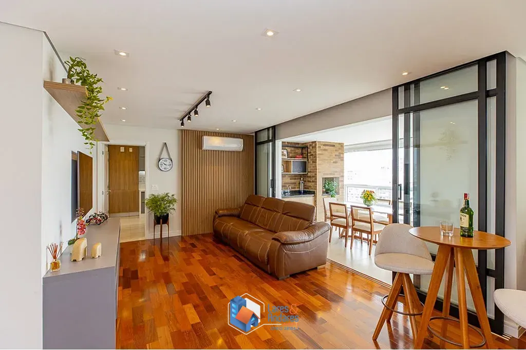 Apartamento, 3 quartos, 135 m² - Foto 1