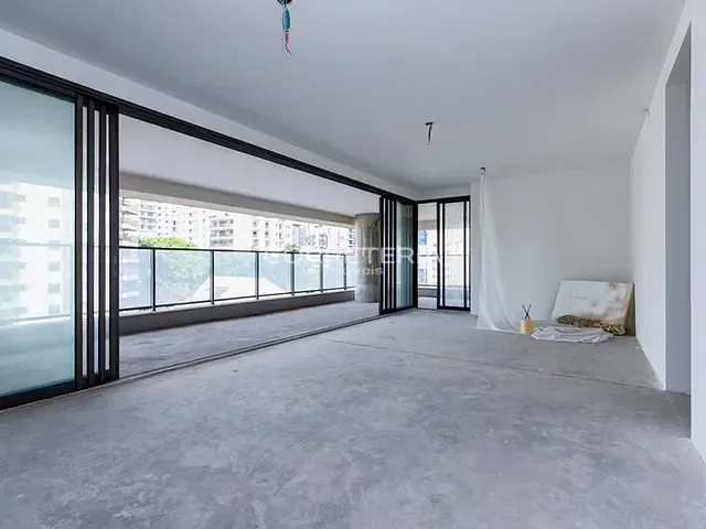 Apartamento 3 quartos e 5 banheiros, à venda, no bairro Campo Belo em São Paulo