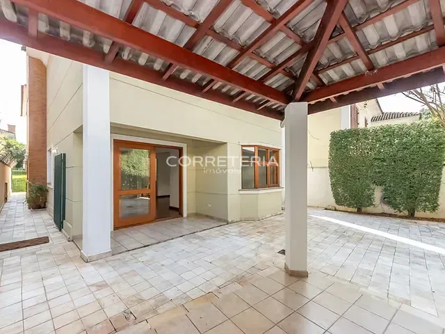 Casa 4 quartos e 6 banheiros, à venda, no bairro Jardim Cordeiro em São Paulo