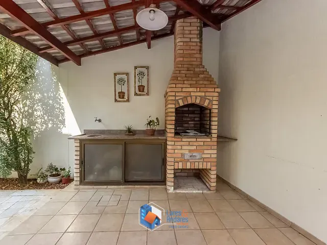 Casa 4 quartos e 6 banheiros, à venda, no bairro Jardim Cordeiro em São Paulo