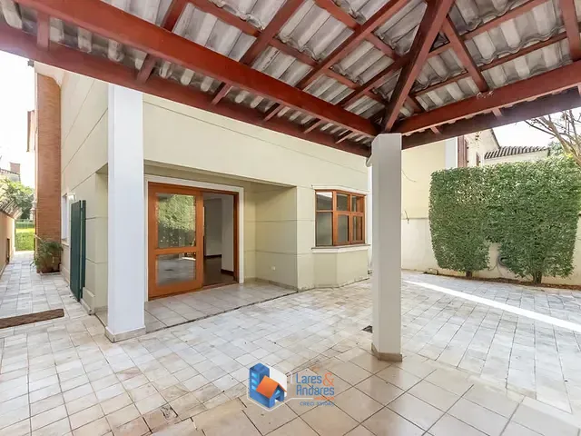 Casa 4 quartos e 6 banheiros, à venda, no bairro Jardim Cordeiro em São Paulo