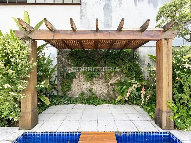 Casa 4 quartos e 8 banheiros, à venda, no bairro Vila Nova Conceição em São Paulo