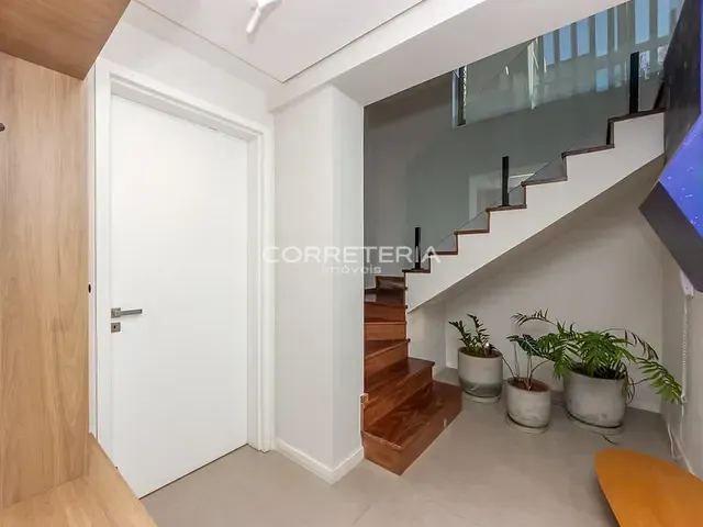 Casa 3 quartos e 5 banheiros, à venda, no bairro Alto da Boa Vista em São Paulo