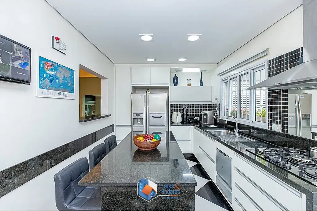 Casa, 4 quartos, 380 m² - Foto 39