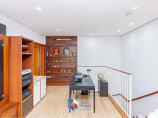 Casa 4 quartos e 5 banheiros, à venda, no bairro Alto da Boa Vista em São Paulo