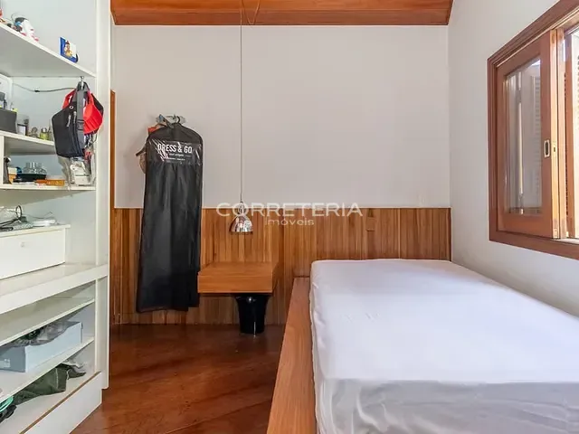 Casa 4 quartos e 4 banheiros, à venda, no bairro Jardim Marajoara em São Paulo