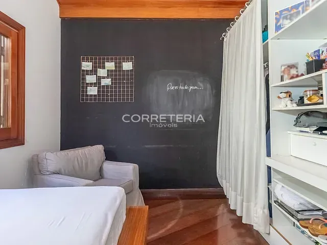 Casa 4 quartos e 4 banheiros, à venda, no bairro Jardim Marajoara em São Paulo