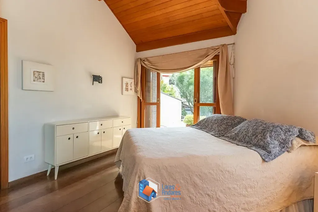 Casa, 4 quartos, 237 m² - Foto 15