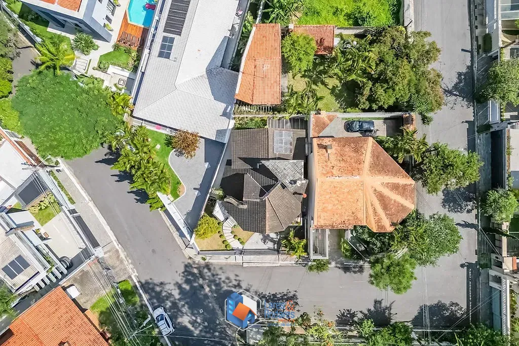 Casa, 4 quartos, 237 m² - Foto 30