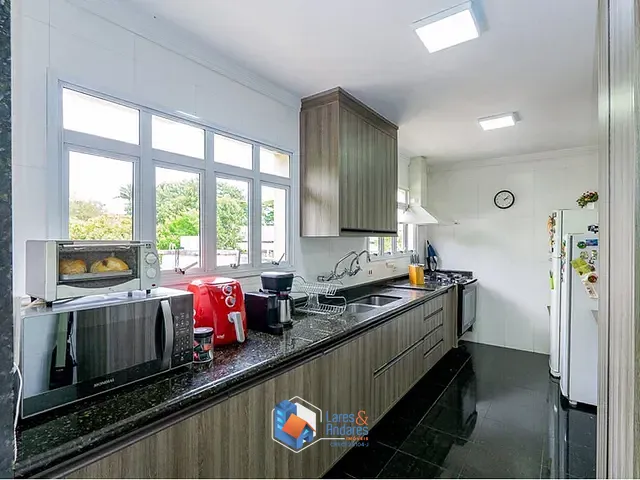 Casa 4 quartos e 7 banheiros, à venda, no bairro Planalto Paulista em São Paulo