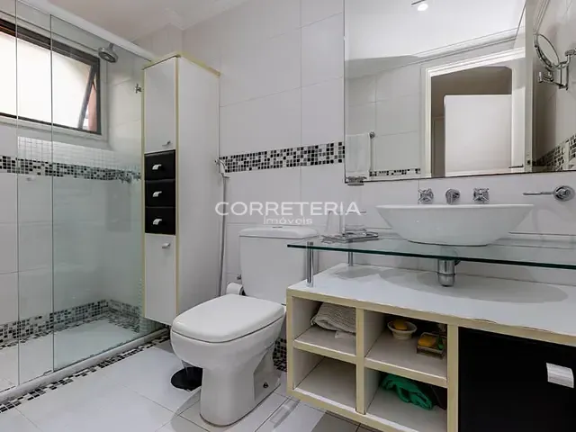 Apartamento 3 quartos e 5 banheiros, à venda, no bairro Vila Nova Conceição em São Paulo