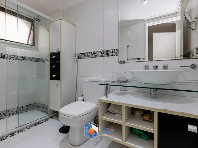 Apartamento 3 quartos e 5 banheiros, à venda, no bairro Vila Nova Conceição em São Paulo