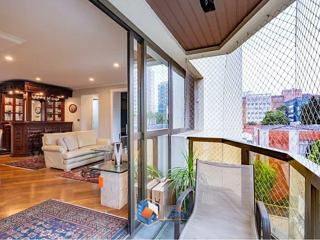 Apartamento 3 quartos e 5 banheiros, à venda, no bairro Vila Olímpia em São Paulo