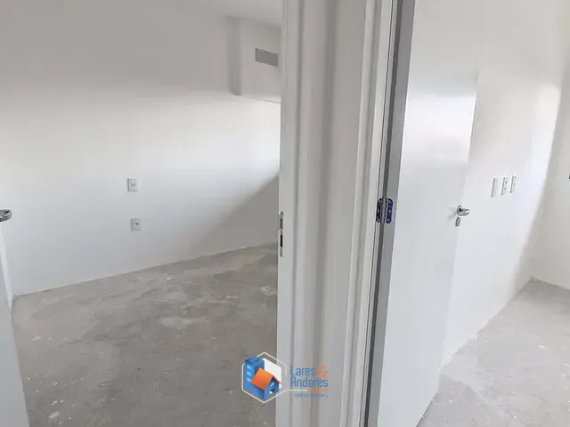 Apartamento 2 quartos e 2 banheiros, à venda, no bairro Alto da Boa Vista em São Paulo