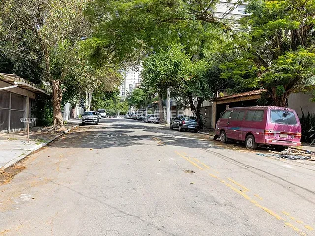Casa 3 quartos e 2 banheiros, à venda, no bairro Campo Belo em São Paulo