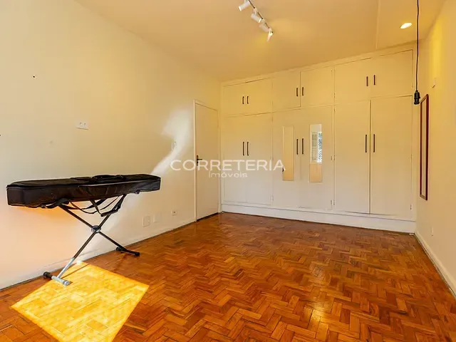 Casa 3 quartos e 3 banheiros, à venda, no bairro Mirandópolis em São Paulo