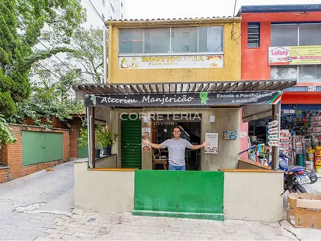 Loja à venda, no bairro Moema em São Paulo