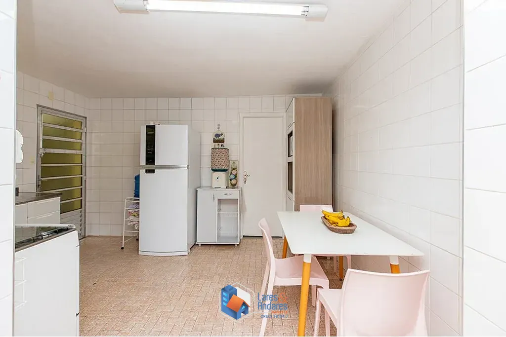 Casa, 4 quartos, 210 m² - Foto 35