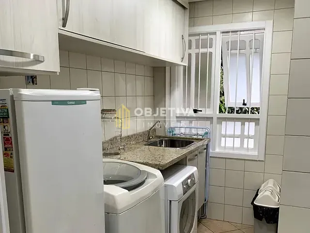 Casa 3 quartos e 5 banheiros, à venda, no bairro Jardim Itu em Porto Alegre