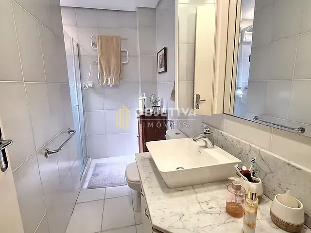 Apartamento 2 quartos e 2 banheiros, à venda, no bairro Auxiliadora em Porto Alegre