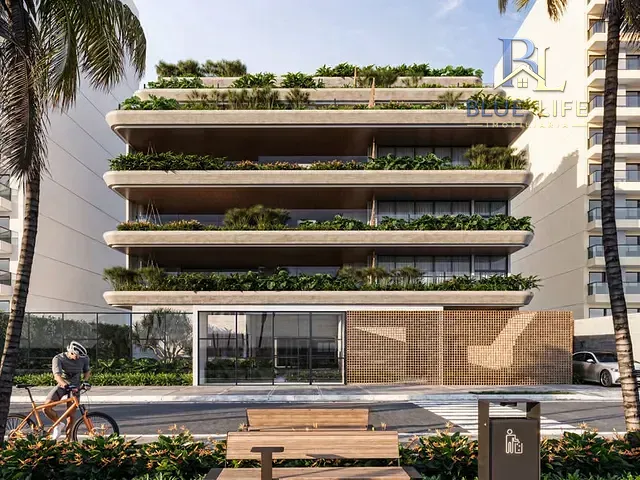 Apartamento 4 quartos e 7 banheiros, à venda, no bairro Praia da Costa em Vila Velha