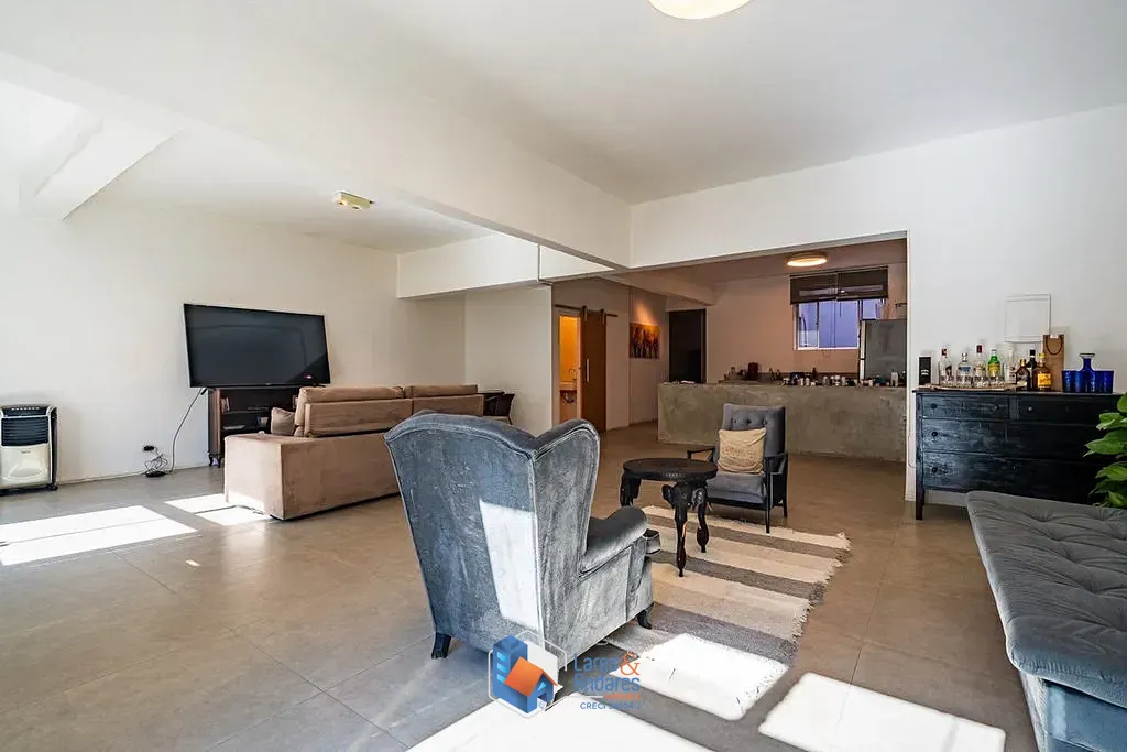 Apartamento, 1 quarto, 1300 m² - Foto 1