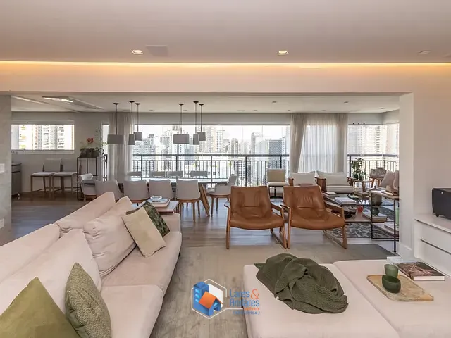 Apartamento 4 quartos e 5 banheiros, à venda, no bairro Santo Amaro em São Paulo