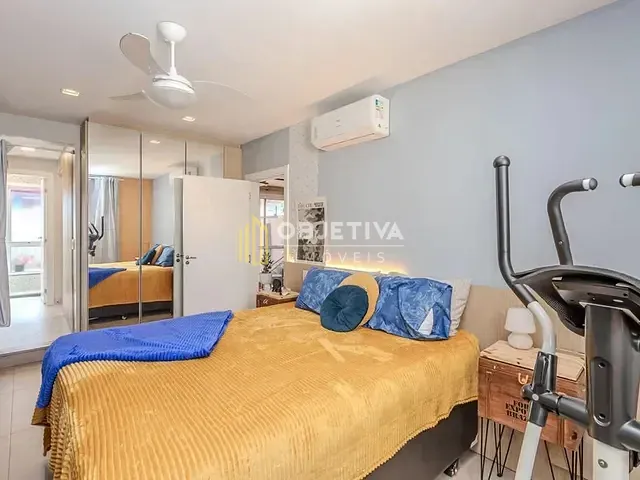 Cobertura / Penthouse 1 quarto e 2 banheiros, à venda, no bairro Cidade Baixa em Porto Alegre