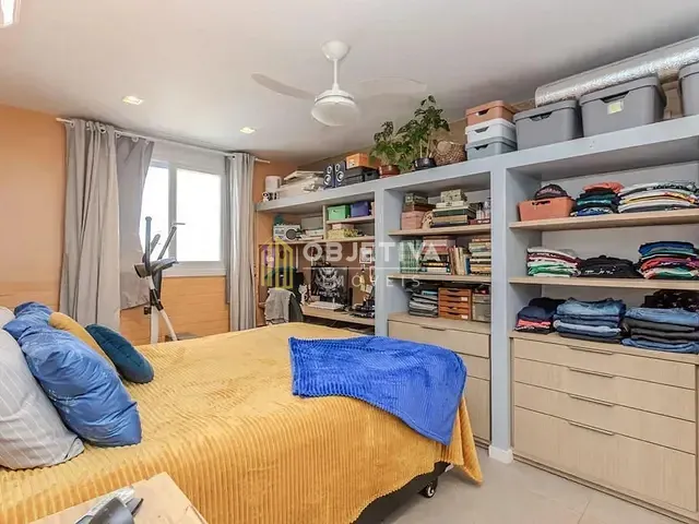 Cobertura / Penthouse 1 quarto e 2 banheiros, à venda, no bairro Cidade Baixa em Porto Alegre