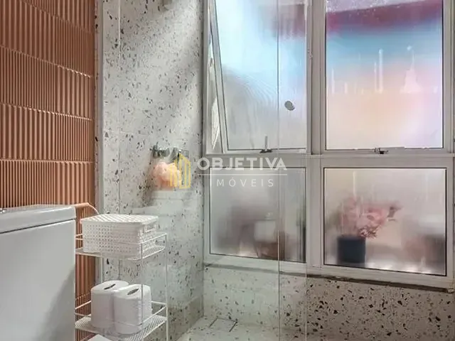 Cobertura / Penthouse 1 quarto e 2 banheiros, à venda, no bairro Cidade Baixa em Porto Alegre