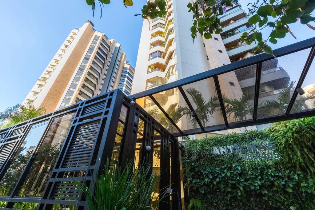 Apartamento à venda 3 Quartos 3 Suites 4 Vagas 245.56M² Perdizes São Paulo - SP