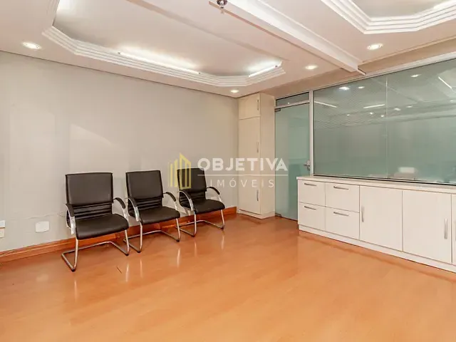 Sala à venda, no bairro Centro Histórico em Porto Alegre