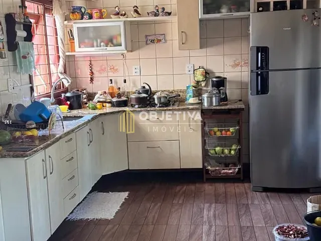 Casa 3 quartos e 1 banheiro, à venda, no bairro Jardim Leopoldina em Porto Alegre