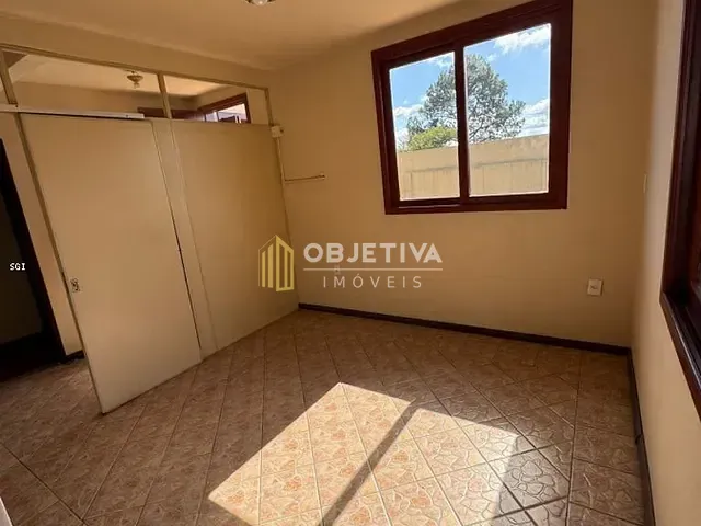 Casa 3 quartos e 1 banheiro, à venda, no bairro Jardim Leopoldina em Porto Alegre