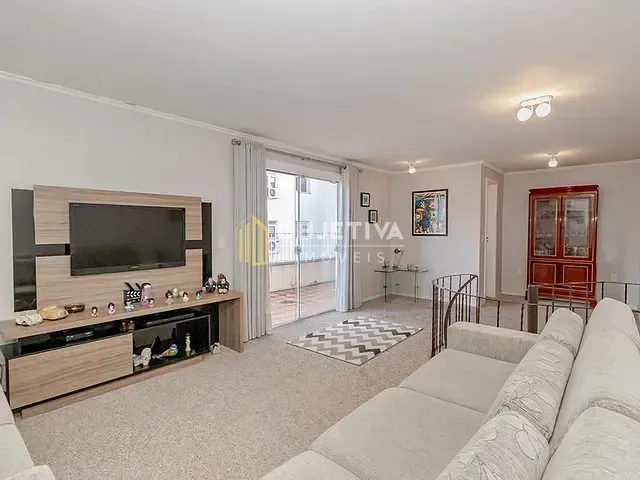 Cobertura / Penthouse 3 quartos e 2 banheiros, à venda, no bairro São João em Porto Alegre