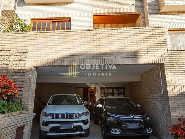 Casa 3 quartos e 3 banheiros, à venda, no bairro Santa Tereza em Porto Alegre