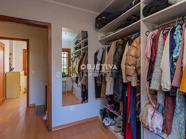 Casa 3 quartos e 3 banheiros, à venda, no bairro Santa Tereza em Porto Alegre