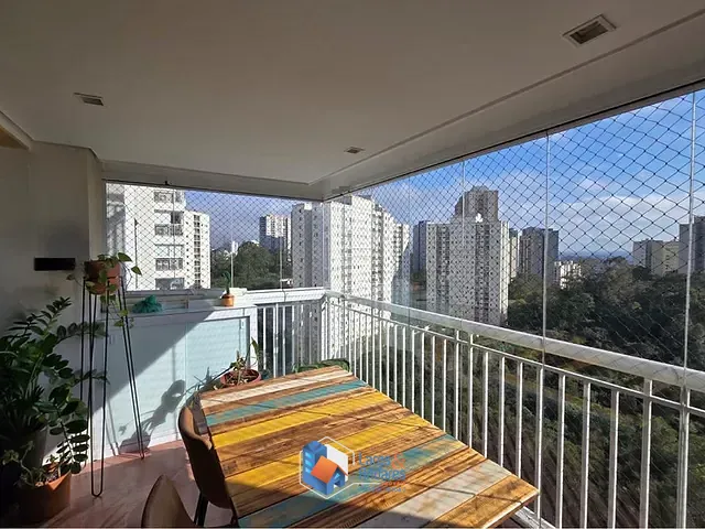 Apartamento 2 quartos e 5 banheiros, à venda, no bairro Vila Andrade em São Paulo