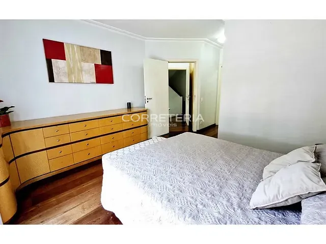 Casa 4 quartos e 7 banheiros, à venda, no bairro Alto da Boa Vista em São Paulo